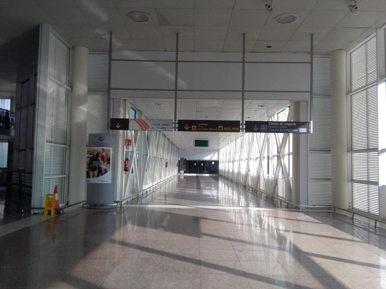 Sleep&Fly Hotel El Prat de Llobregat Exterior photo
